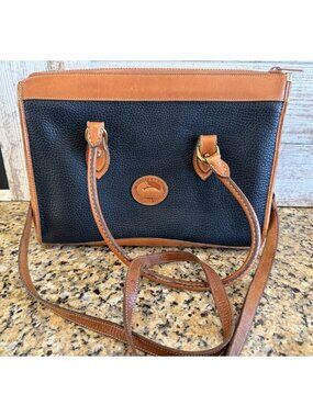 Dooney & Bourke Vintage EUC Large  Tote/Shoulder Bag/Purse Tan/Black All Leather